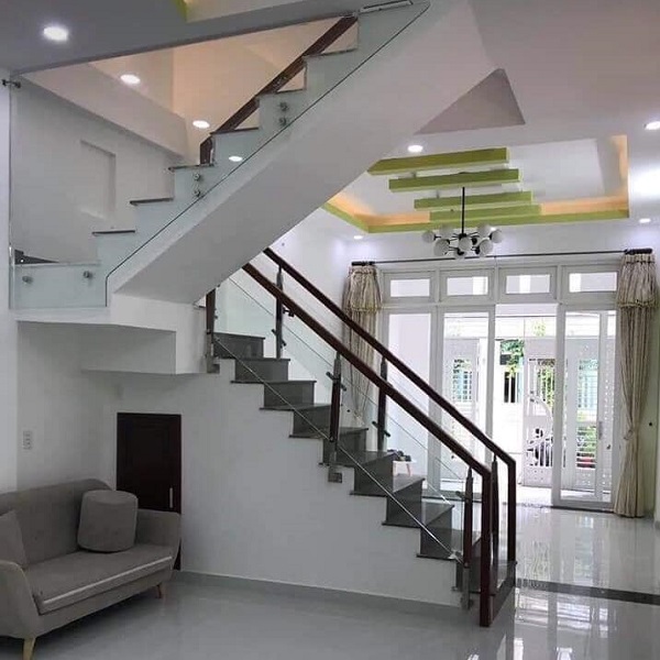 Cửa Sắt TPHCM