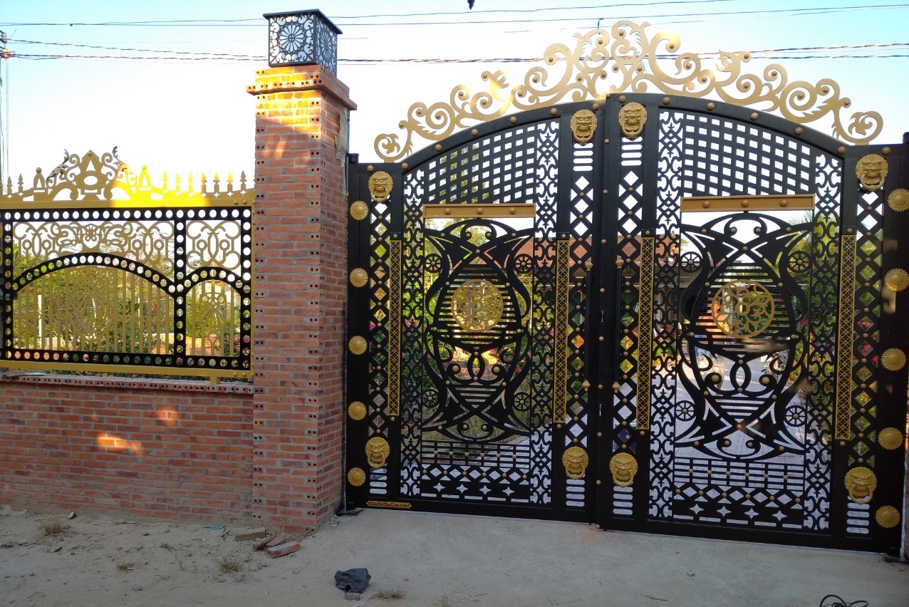 Tổng hợp mẫu cửa cổng đẹp cho biệt thự